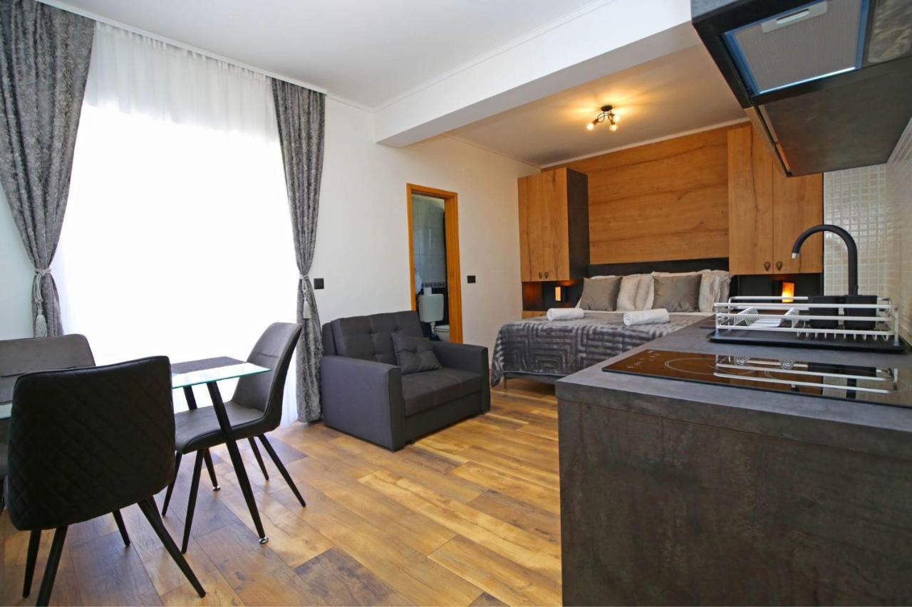 Apartmani Krka Rooms ロゾヴァック エクステリア 写真