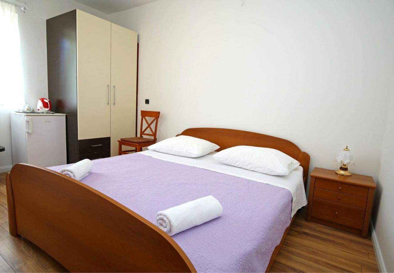 Apartmani Krka Rooms ロゾヴァック エクステリア 写真