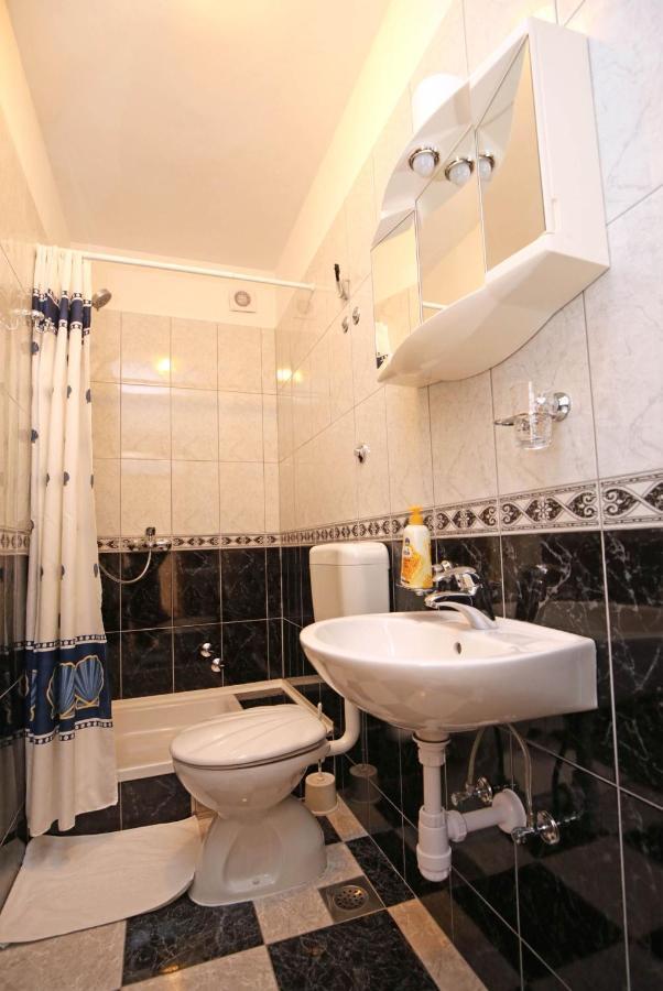 Apartmani Krka Rooms ロゾヴァック エクステリア 写真